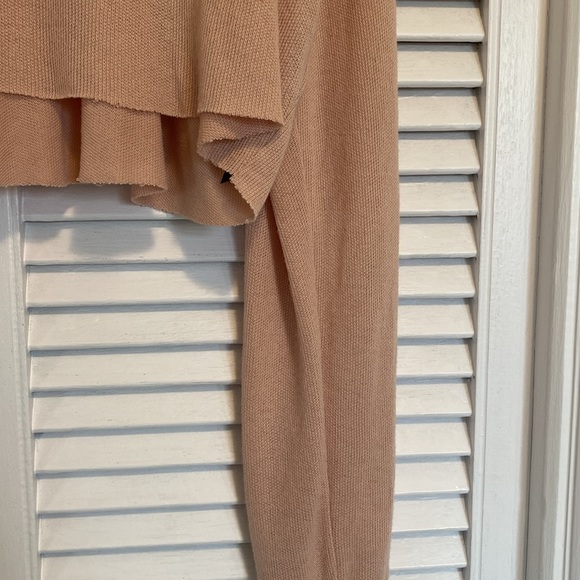 Urban Outfitters Out From Under Long Sleeve - Picture 5 of 6